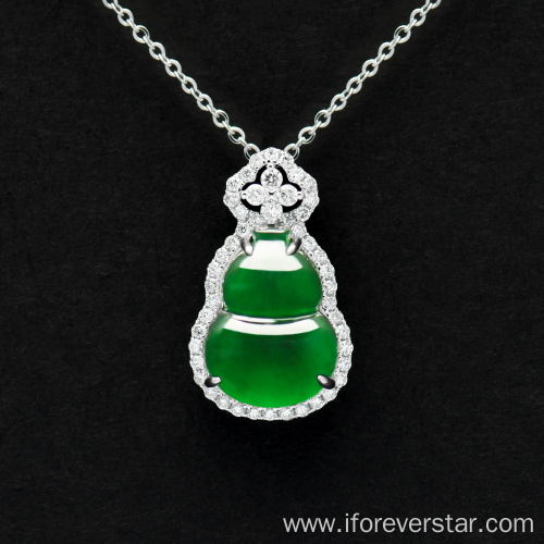 White gold gourd emerald pendant